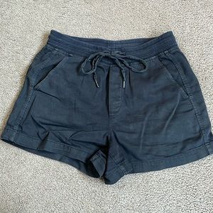 Gap Faded Black high Waisted Pull On Shorts Size XS